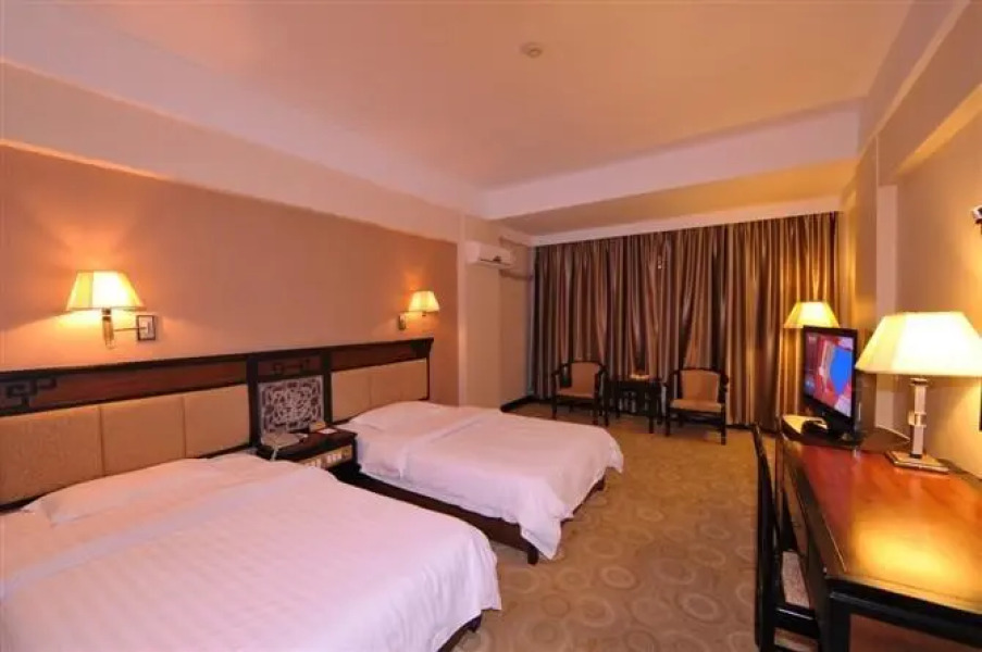 Xingan Zelin Hotel