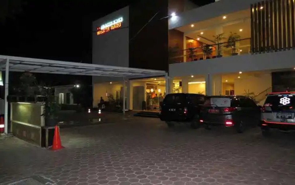 Hotel Wisata Baru