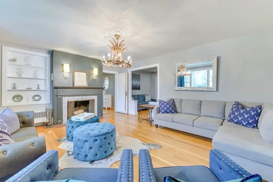 Slope Views: Luxe Windham Retreat w/ Hot Tub!