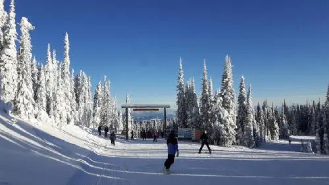 On Brewer's Pond - 2 Bed / 2 Bath Condo