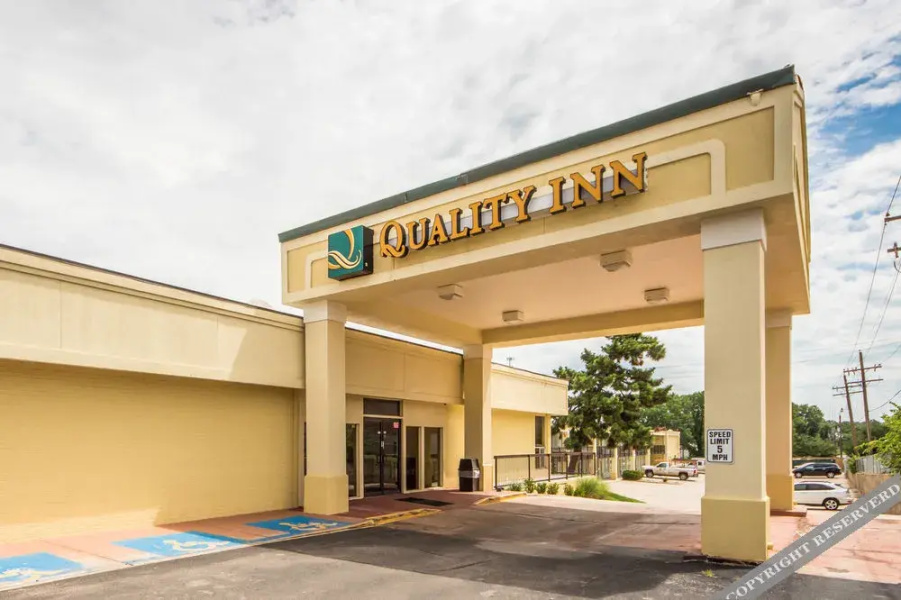 Quality Inn