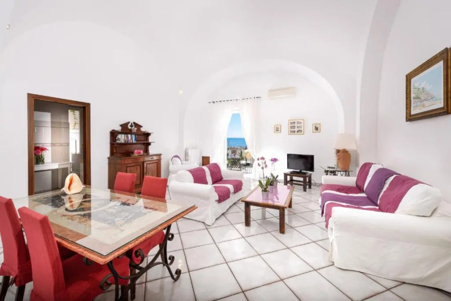 Vicaria by Amalfivacation