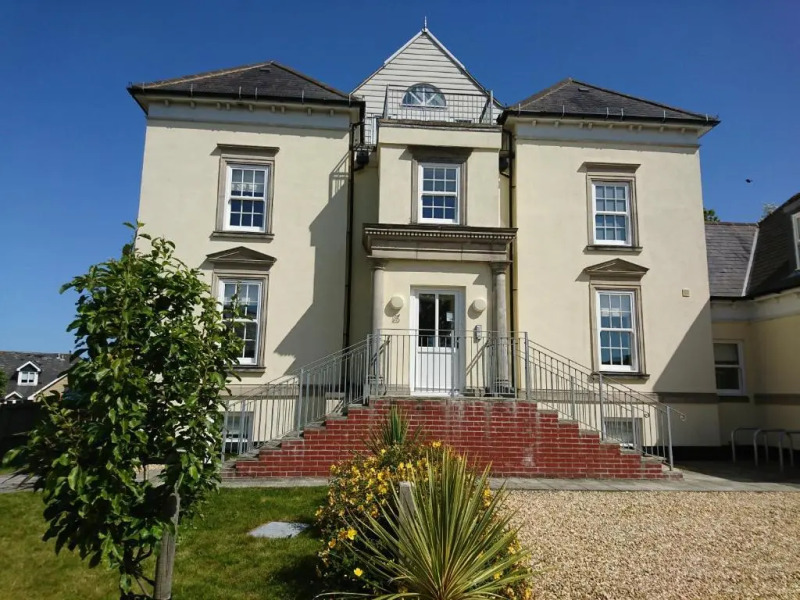 Highlands Apartment 5