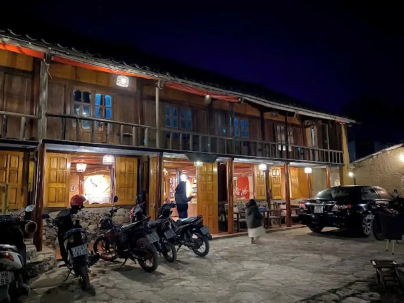 Long Co Tran Homestay