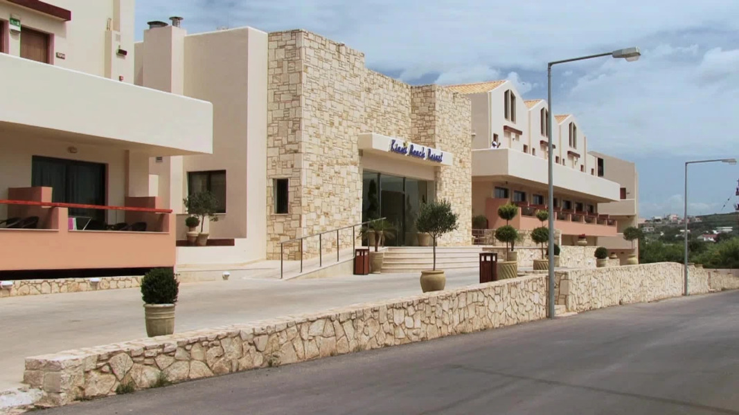 Kiani Beach Resort Family