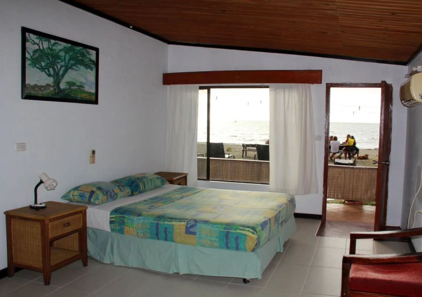 Travellers Beach Resort