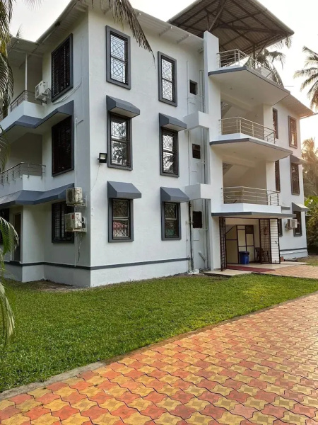 Raj Resort