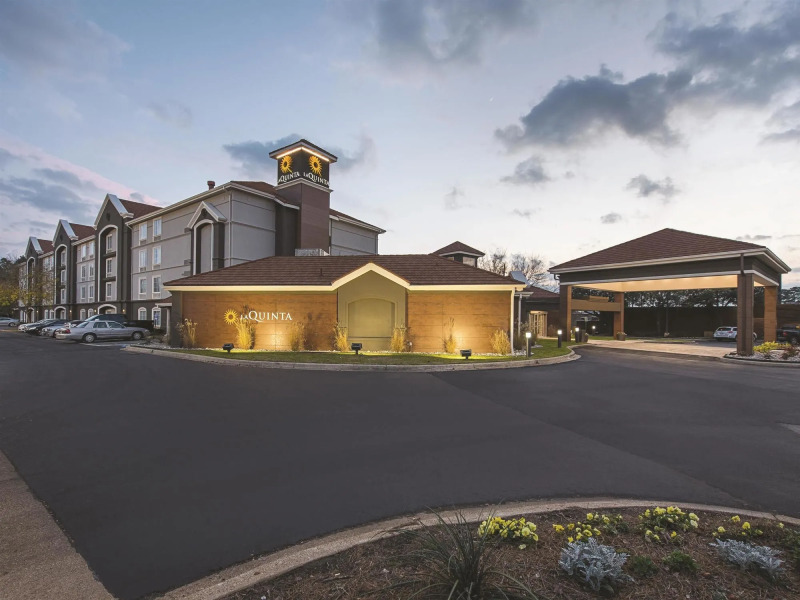 La Quinta Inn & Suites By Wyndham Shreveport Airport