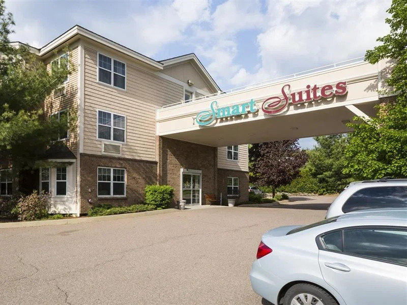 Smart Suites on the Hill