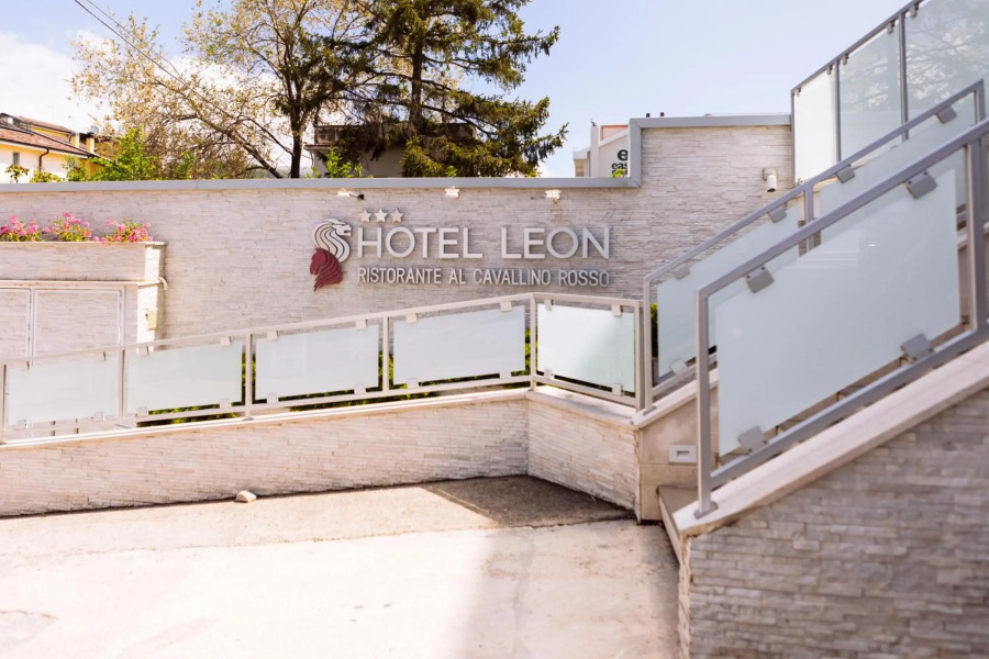 Hotel Leon