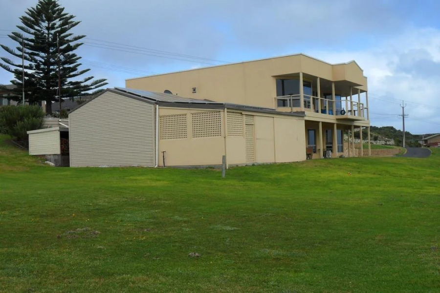 Costa Plenti Southend BnB