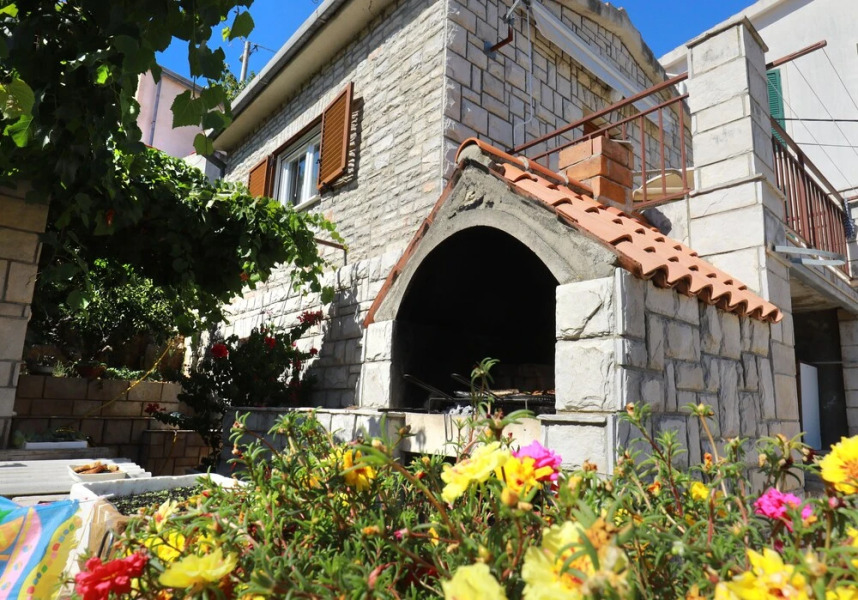 Small Stone House in a Quiet Place Island Solta