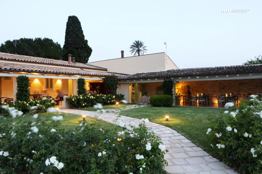 Donna Coraly Country Boutique Hotel