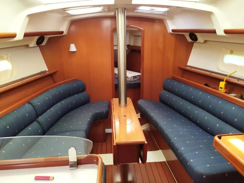 Boat in Badalona for up to 6 people