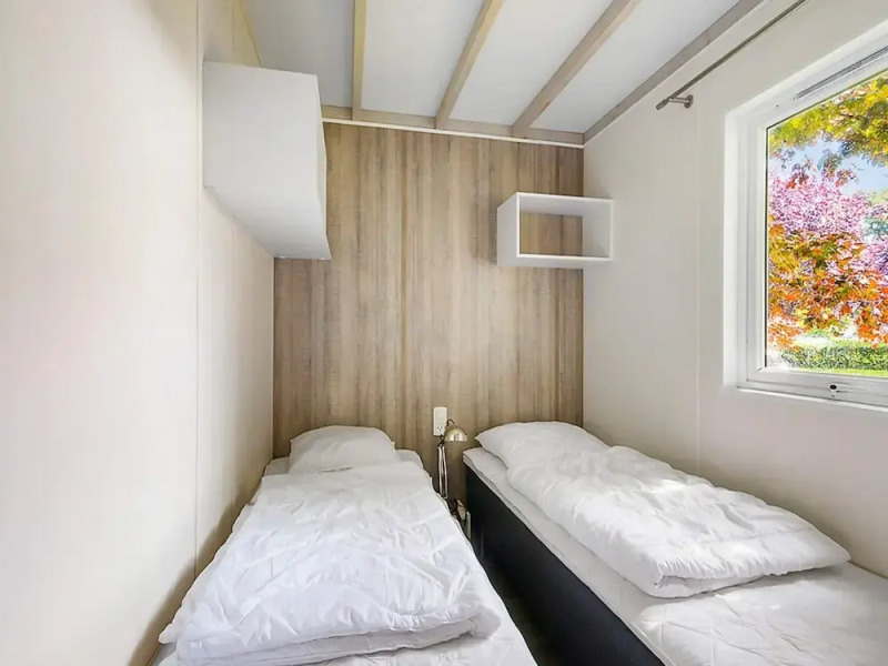 6 Person Holiday Park Home in Hesselager