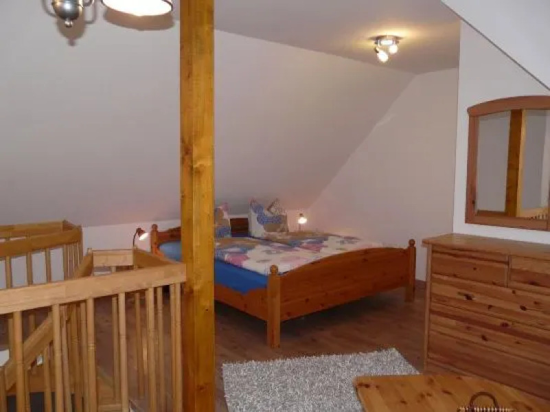 Grüne Oase mit Pool