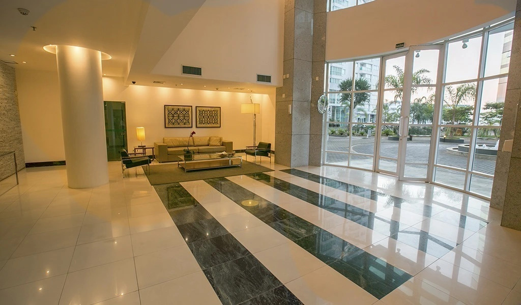 Biarritz Hplus Long Stay