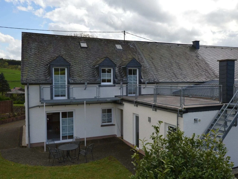 Comfy Apartment in Zendscheid near Forest