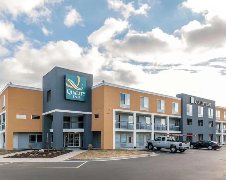 BlissPoint Inn Northwest Indianapolis