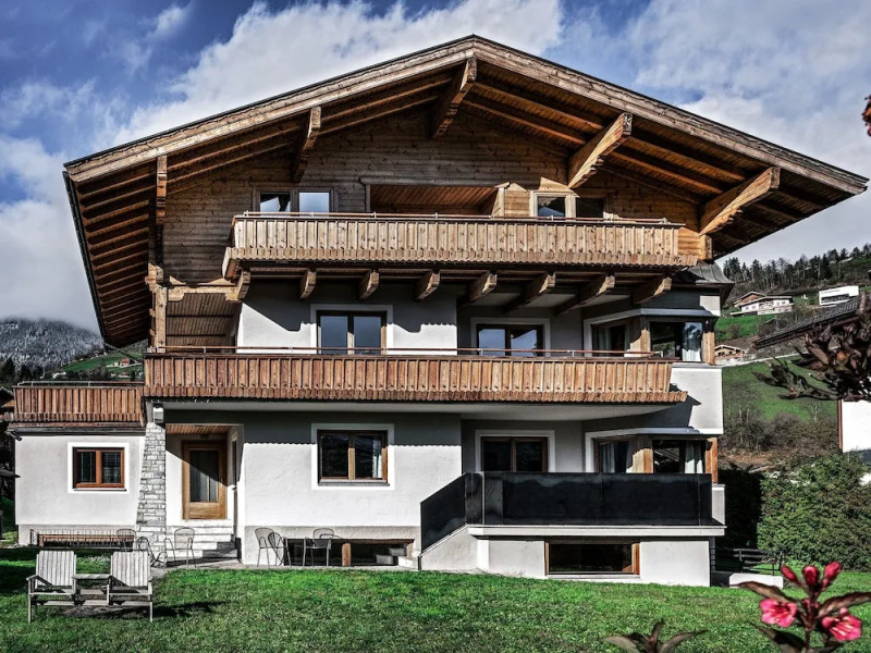 Alpine View Apartments