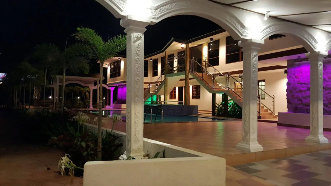 AlSafina Kijal Beach Resort & Restaurant