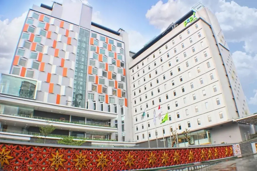 HARRIS Hotel & Conventions Solo