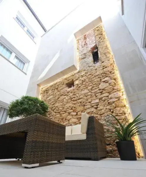 Apartamentos Turísticos Mirablanc