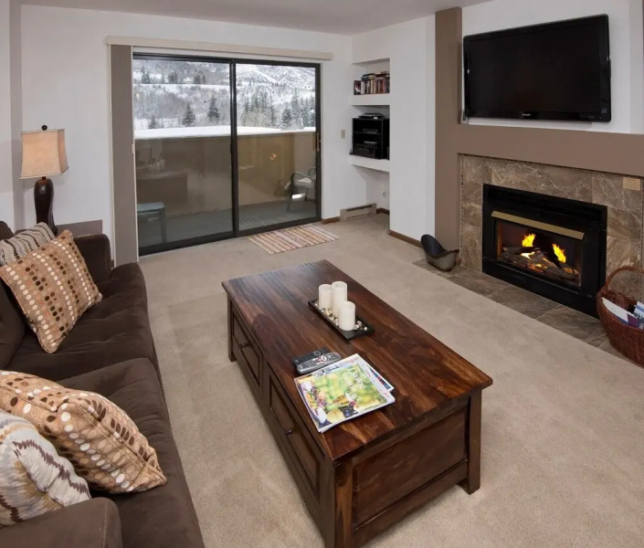 Mountain Views - 2 Br 2Ba Steps To Avon Gondola, Sleeps 6 2 Bedroom Condo By Redawning