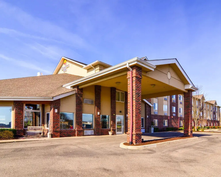 Baymont Inn & Suites Weirton