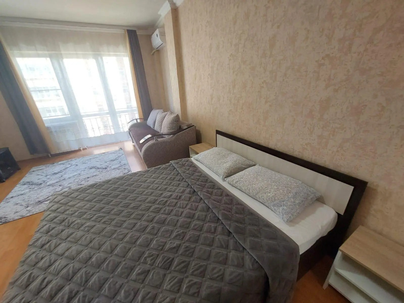 Апартаменты на улице Кирова 28