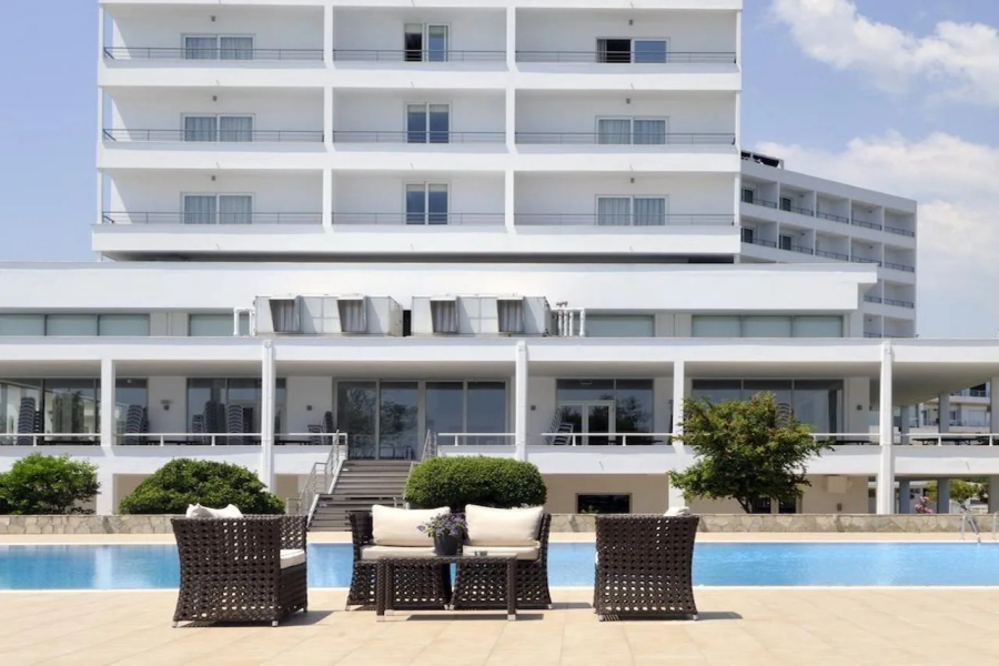 Lucy Hotel
