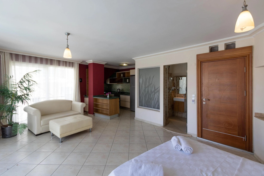 Seahorse Deluxe Hotel