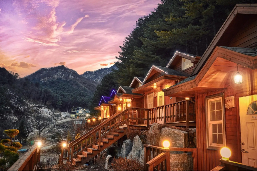 Gapyeong Areummaru Pension