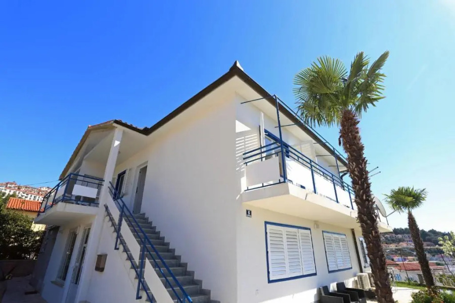 Apartments Marija 1000