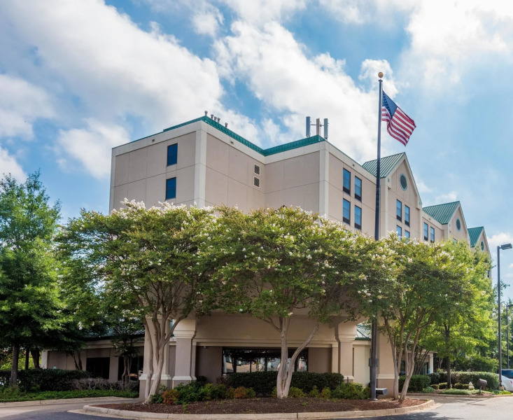 Hampton Inn & Suites Jackson-Coliseum