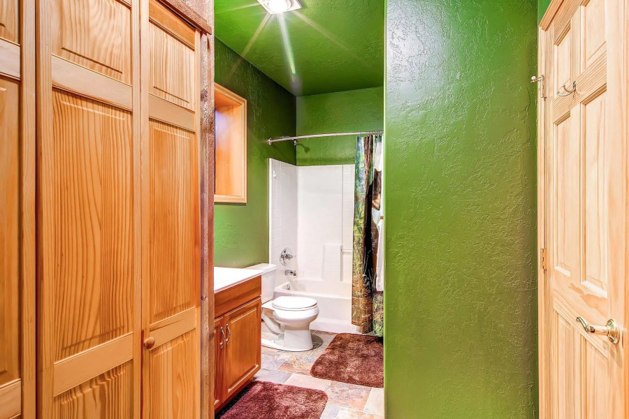 Snowshoe Retreat Boreas Pass by Pinnacle Lodging