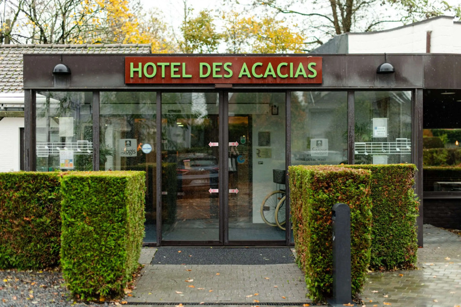 Logis Hotel Restaurant des Acacias Lille Tourcoing
