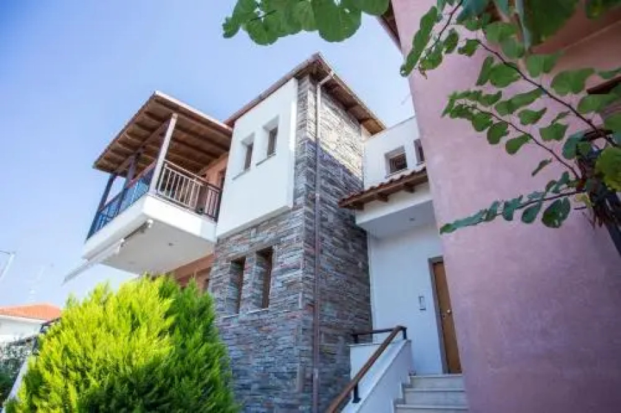 Moutafi apartments