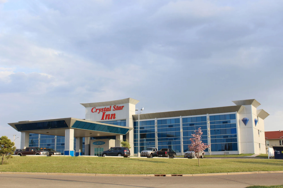 Crystal Star Inn Edmonton Airport
