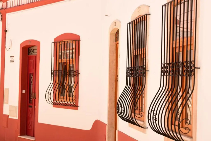 Pêra Vintage Villa With Pool by Homing