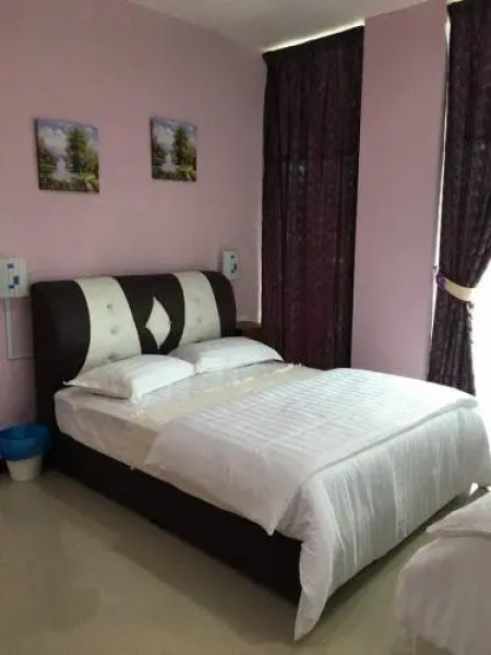 Paka Tamim Seaview Hotel