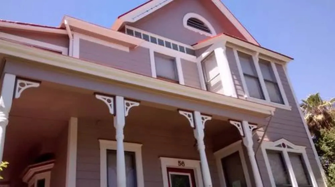 Bradford Place Inn & Gardens