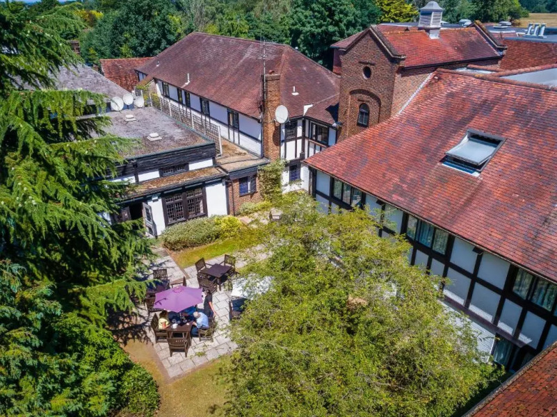 Отель Thatchers