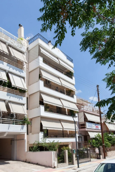 Deluxe 2 Bedroom apt in Petroupoli