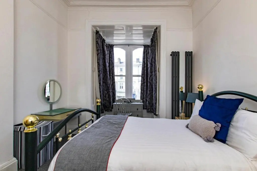 Montague House Apartments