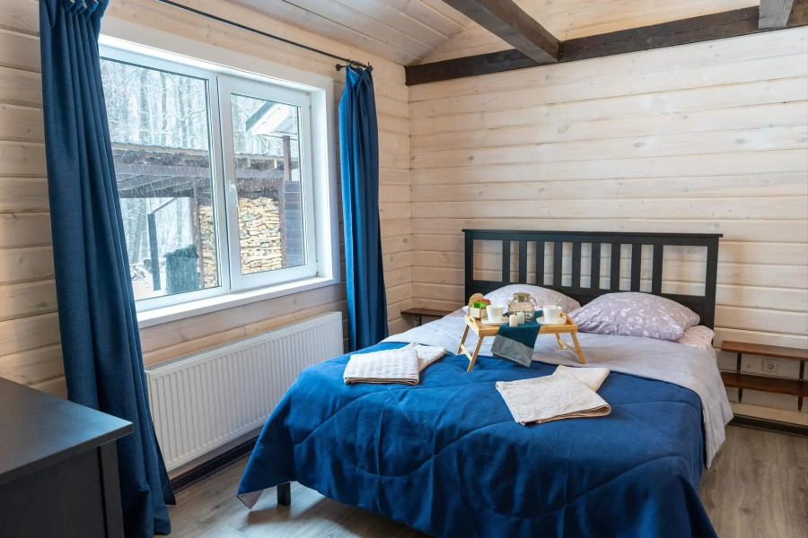 Дом на лесной опушке