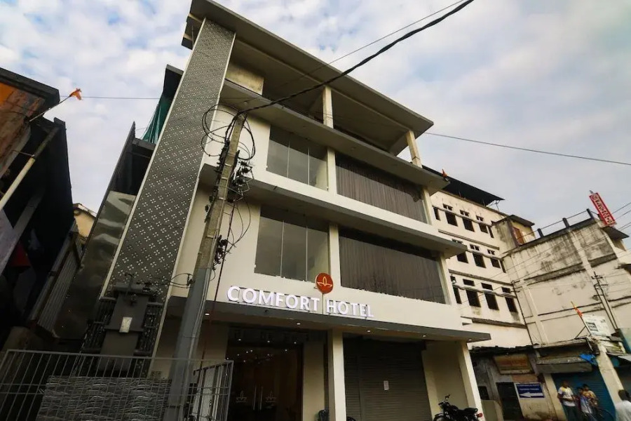 Comfort Hotel by OYO Rooms