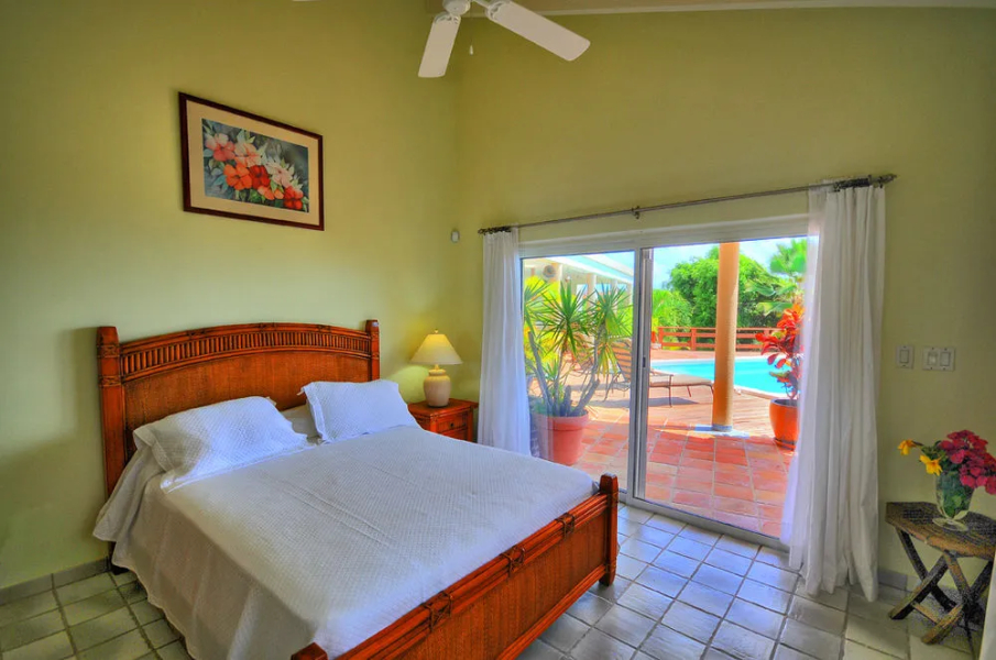 Villa Mystique