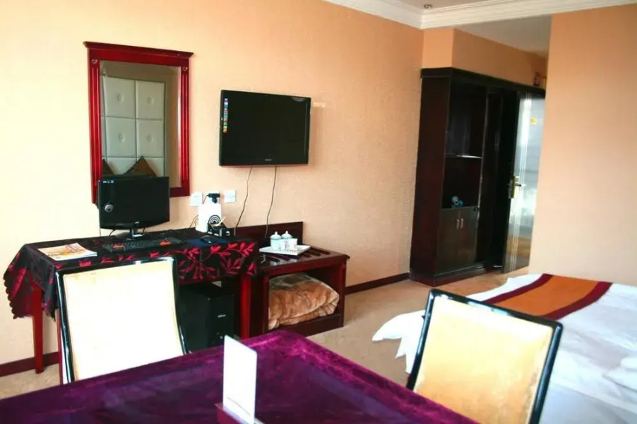 Qinxin Holiday Hotel - Shangri-la