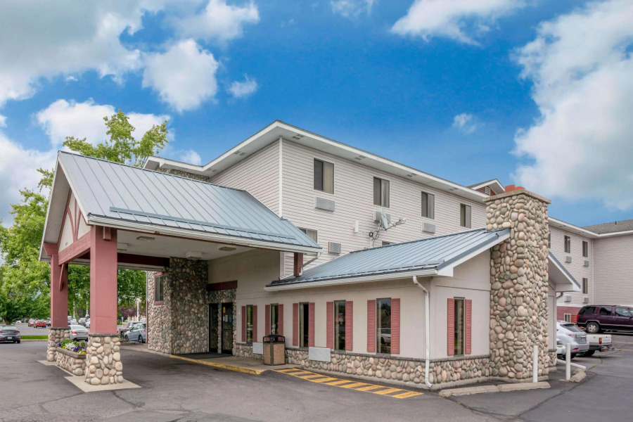 Super 8 by Wyndham Spokane Valley